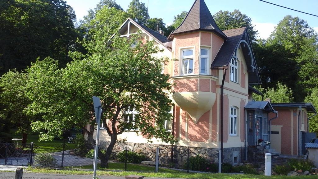 Apartmany Villa Magnolie Lipová-lázně Buitenkant foto